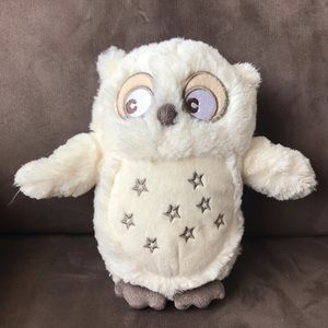 Stuffed owl with music and light